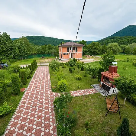 Holiday Ermin Holiday home Lohovo